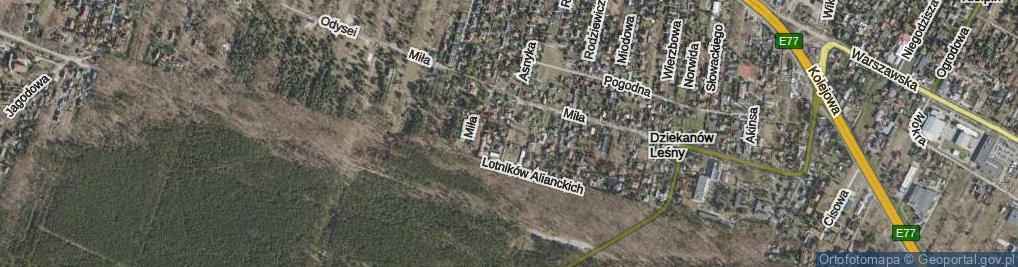 Zdjęcie satelitarne Asnyka Adama ul.